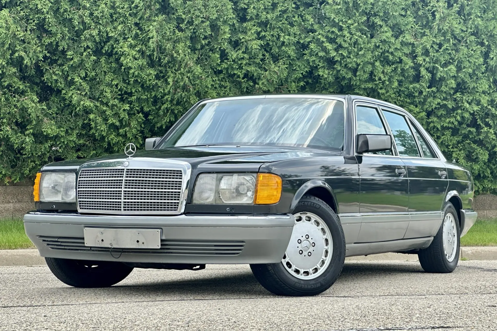 1986 Mercedes-Benz S-Class