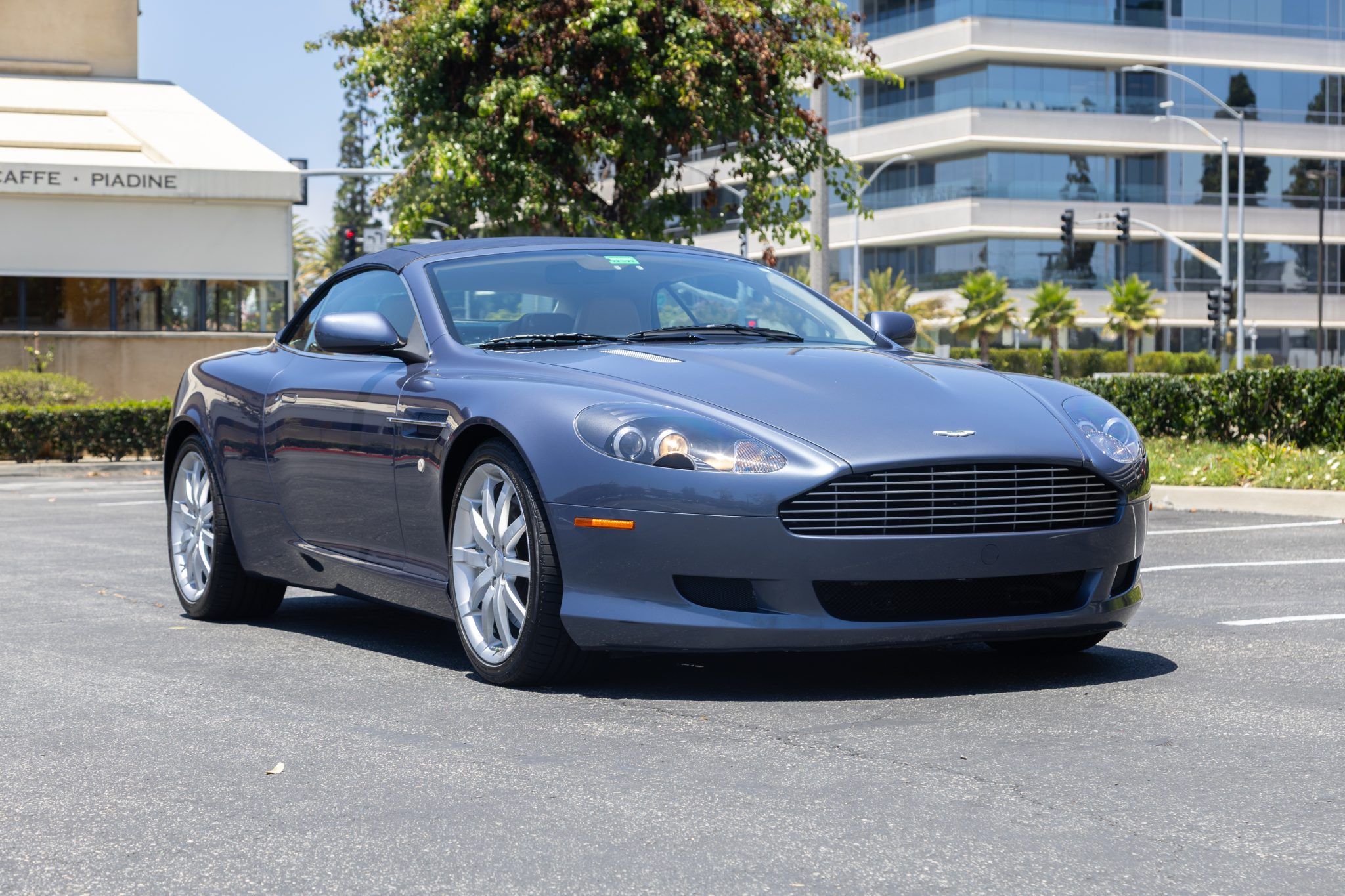 2006 Aston Martin DB9 Volante
