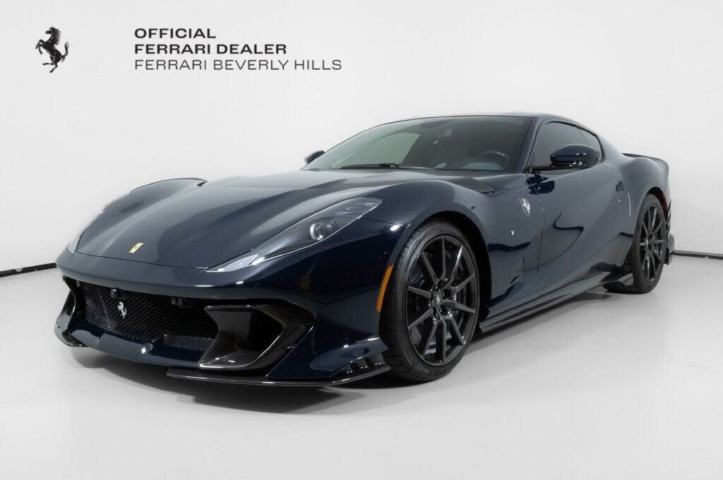 2022 Ferrari 812 Competizione