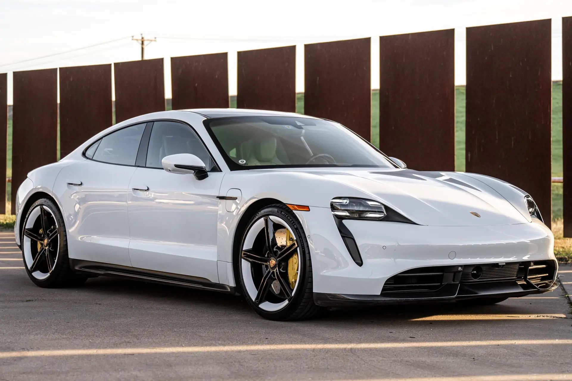 2020 Porsche Taycan Turbo S