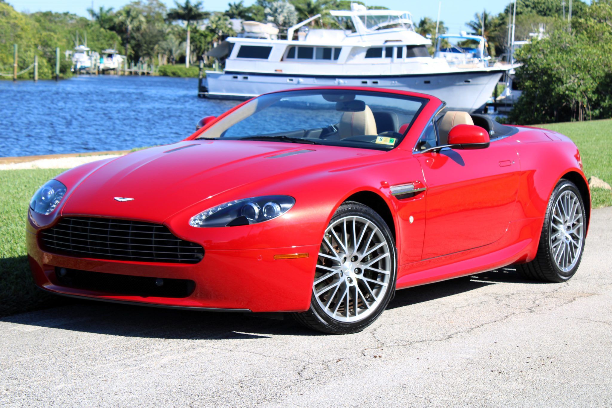 2010 Aston Martin Vantage Vantage 4.7 Roadster