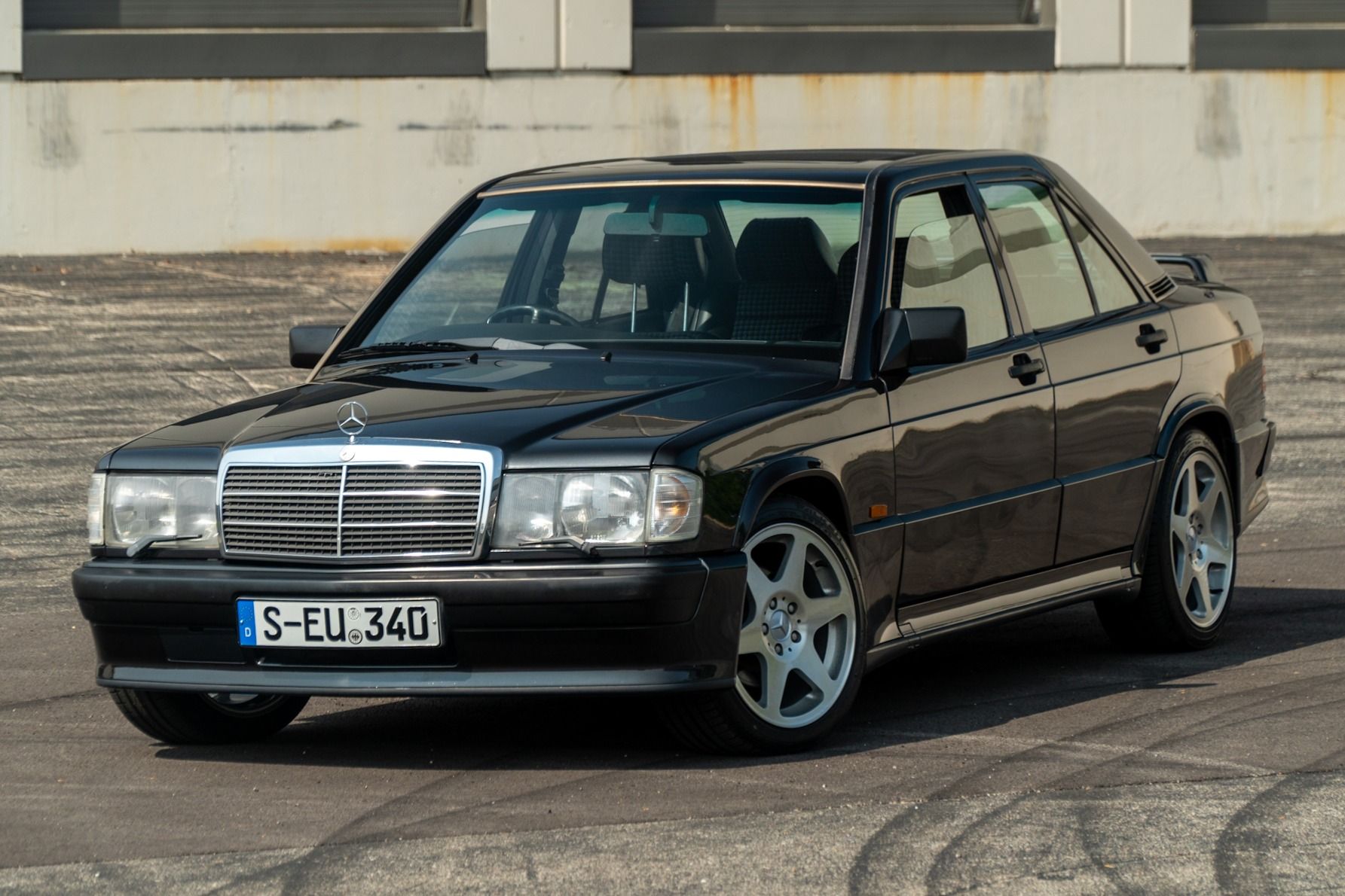1990 Mercedes-Benz 190E 2.5-16