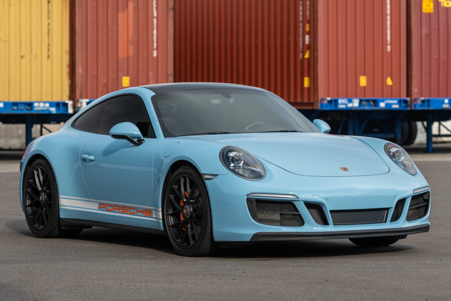 2019 Porsche 911 Carrera GTS