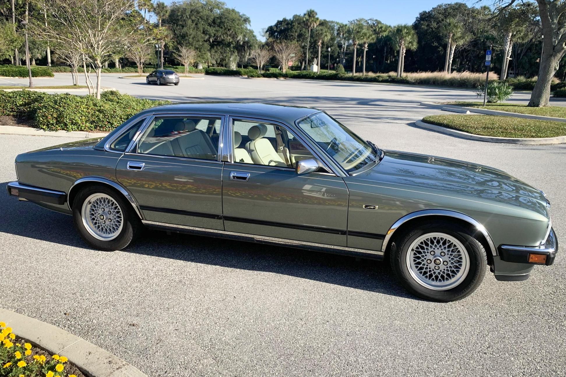 1994 Jaguar XJ