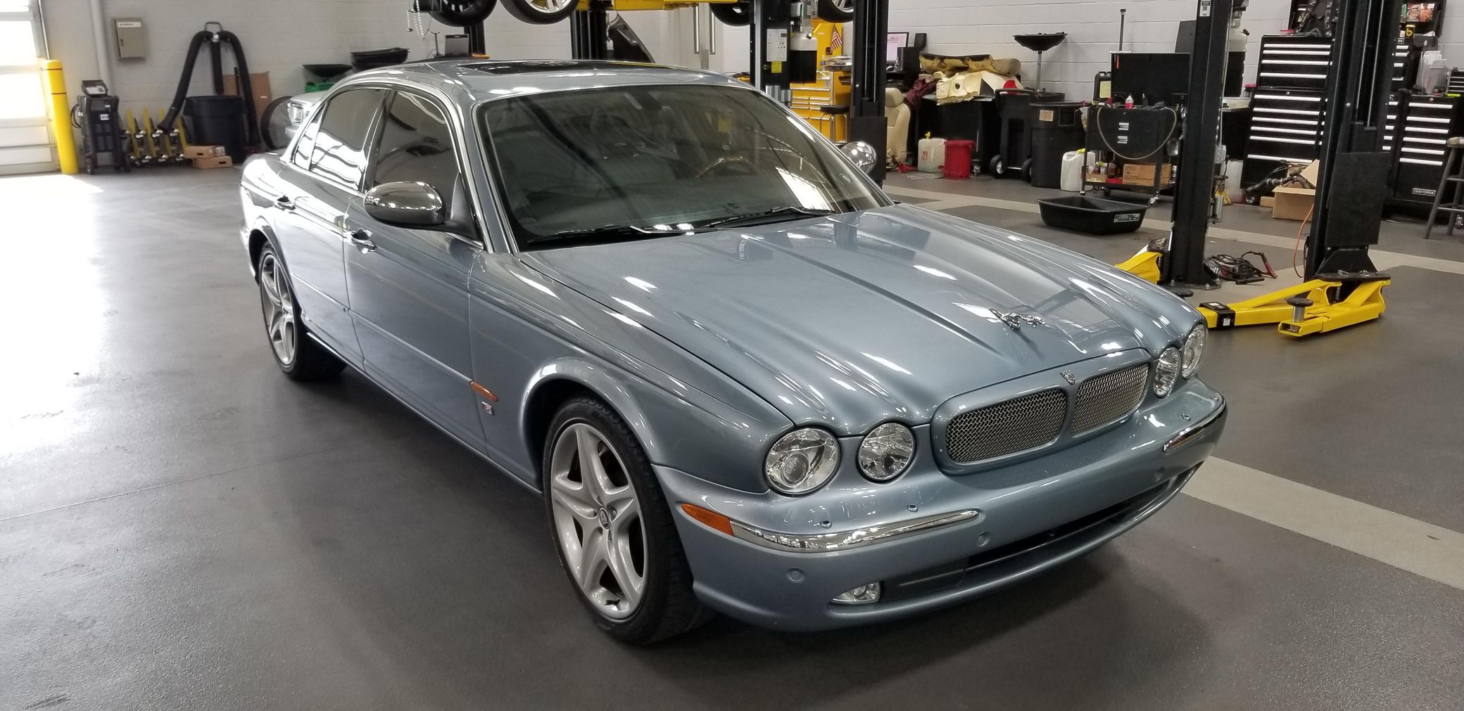 2004 Jaguar XJ XJR