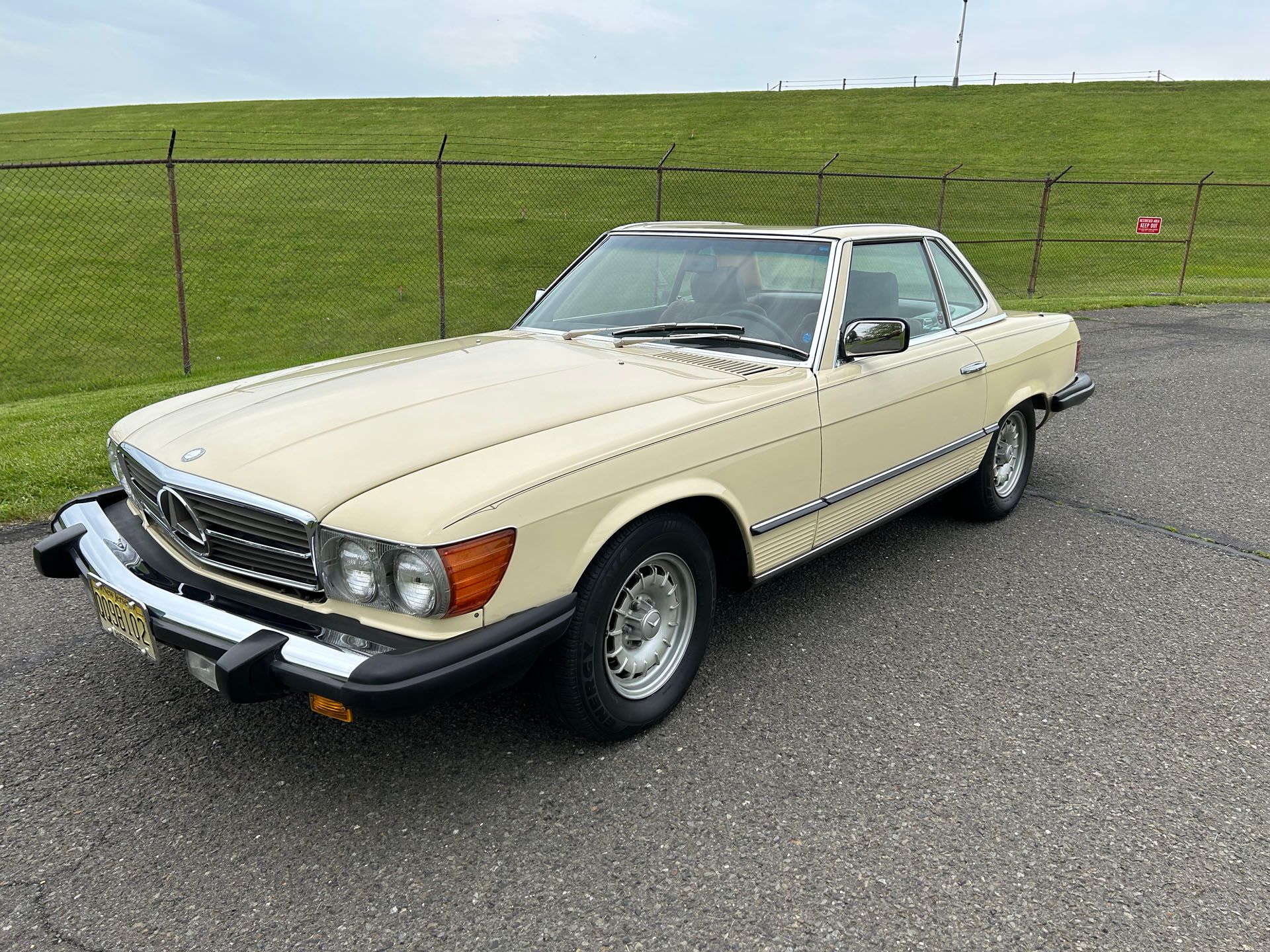 1985 Mercedes-Benz SL-Class
