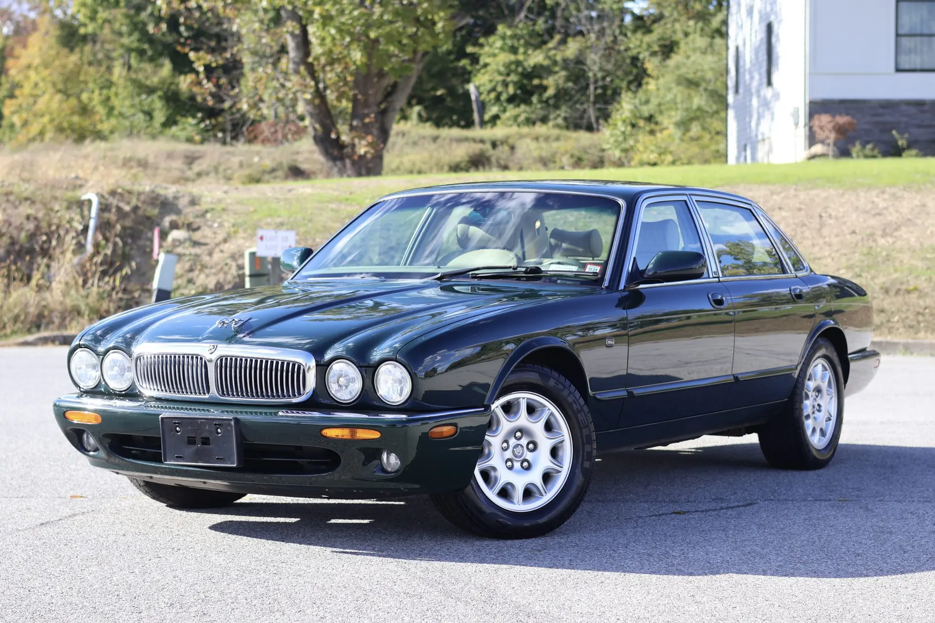 2002 Jaguar XJ