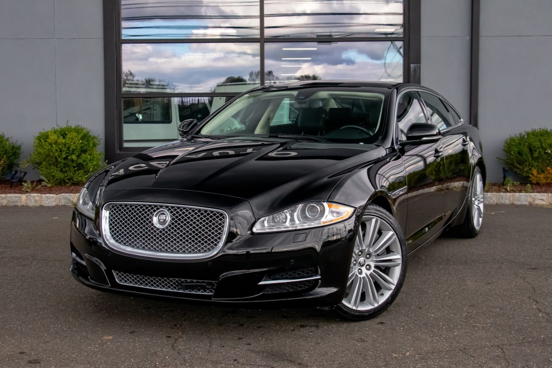 2011 Jaguar XJ
