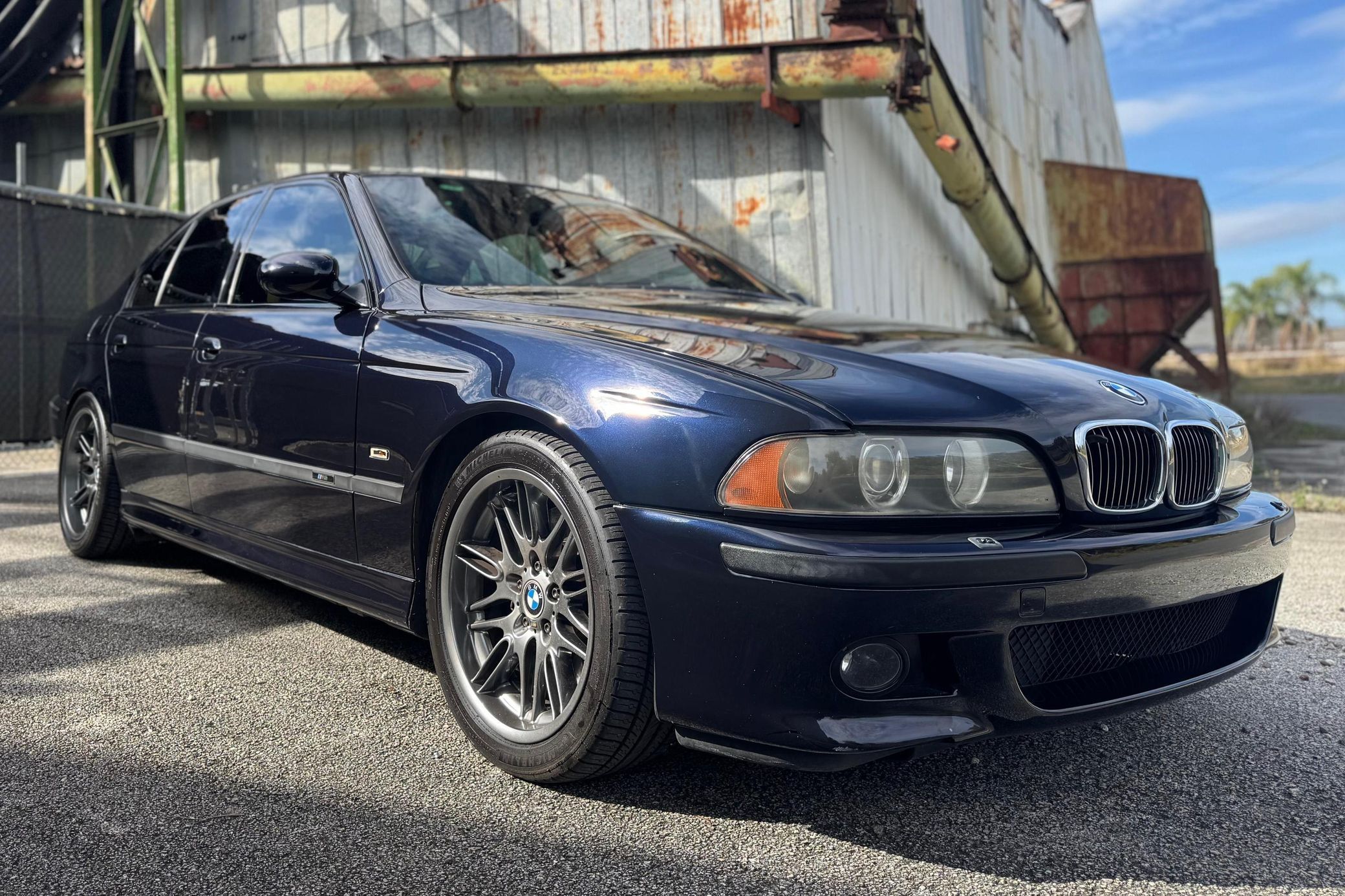 2003 BMW M5