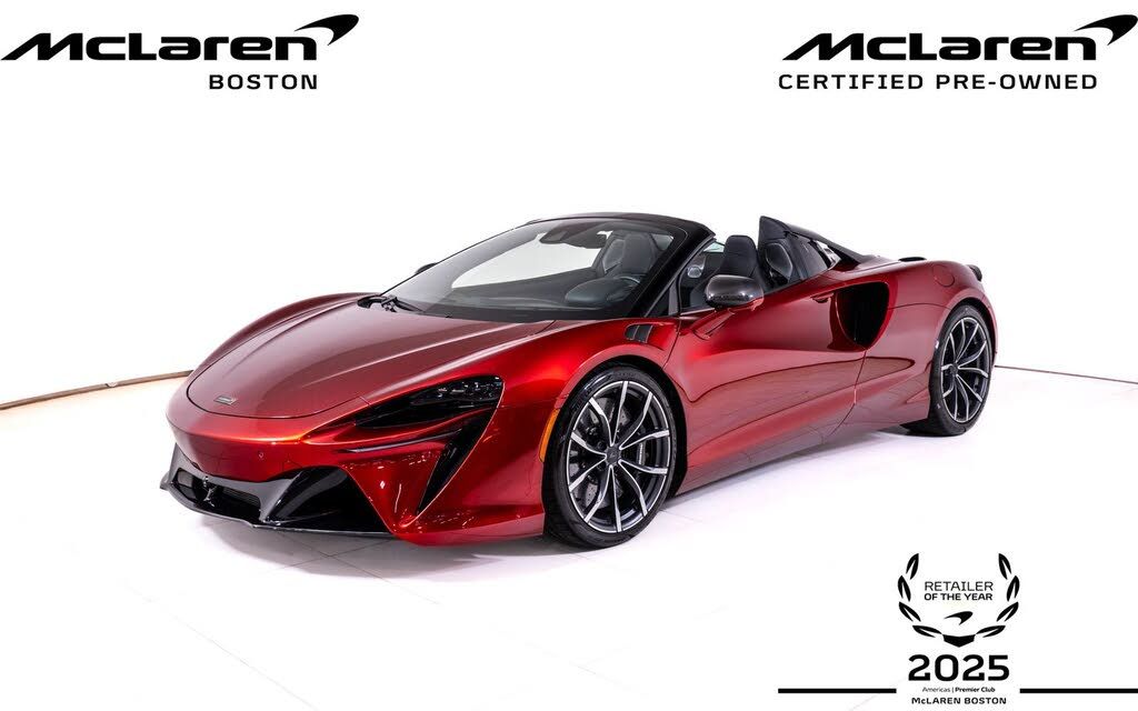 2025 McLaren Artura Spider