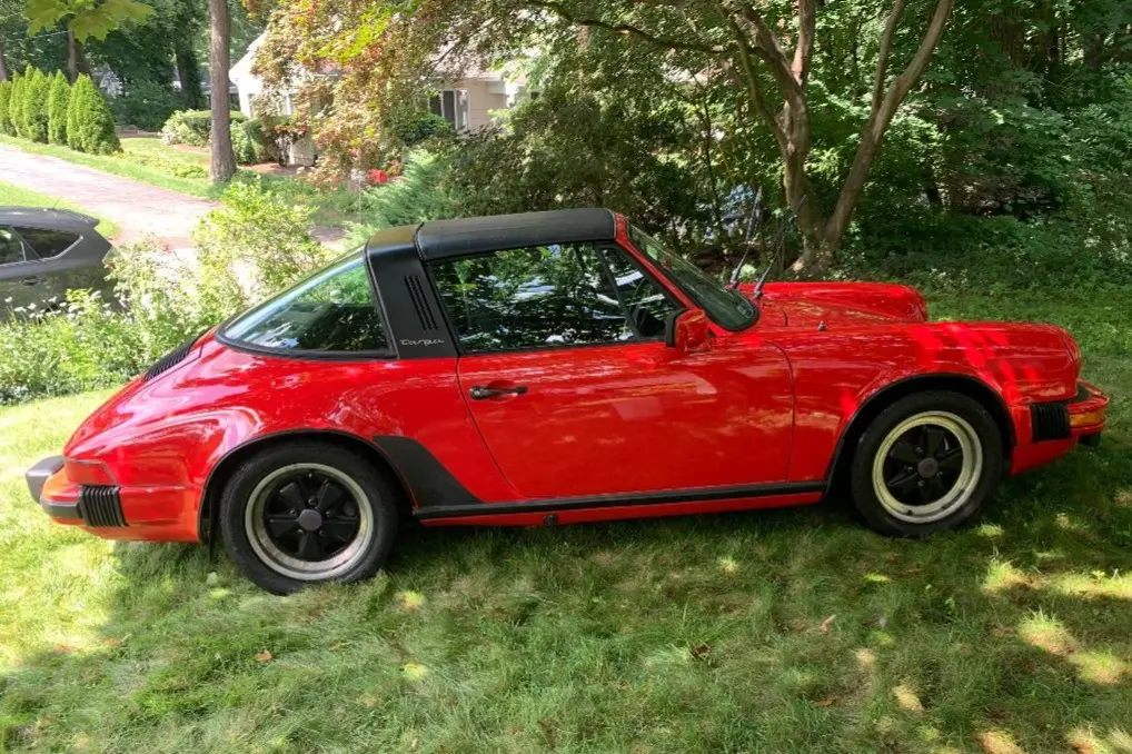 1983 Porsche 911 SC Targa