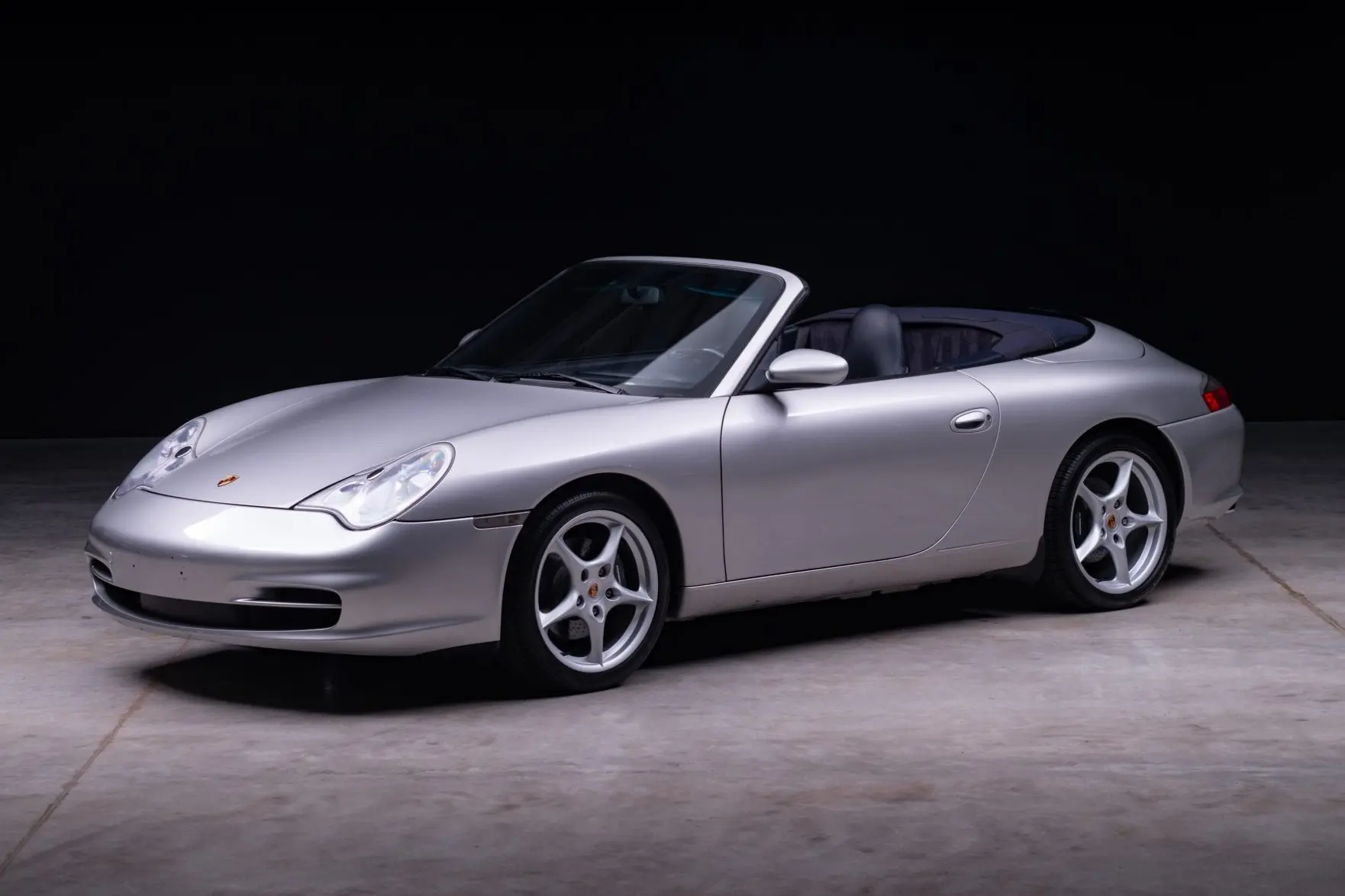 2002 Porsche 911 Carrera Cabriolet