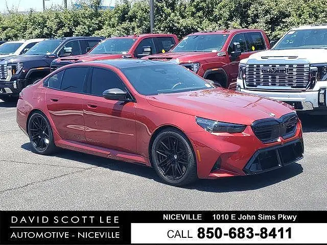 2025 BMW M5