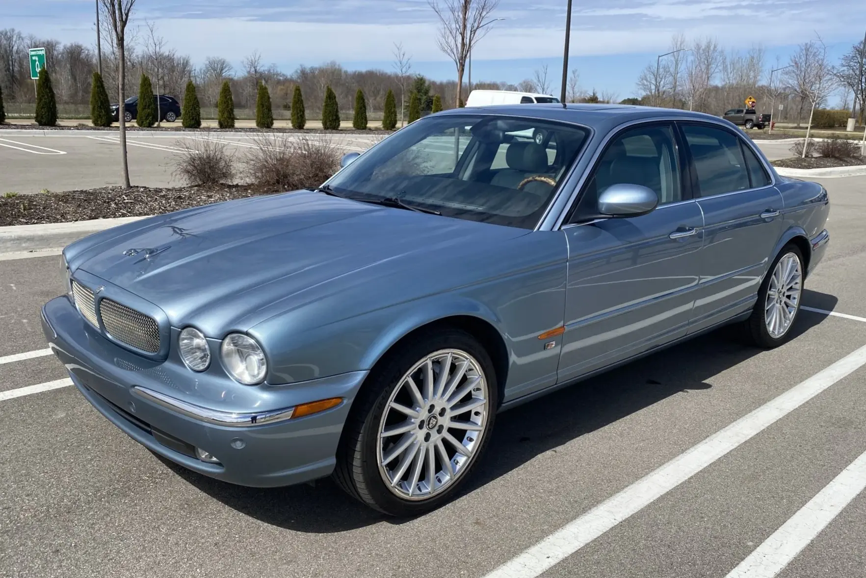 2004 Jaguar XJR