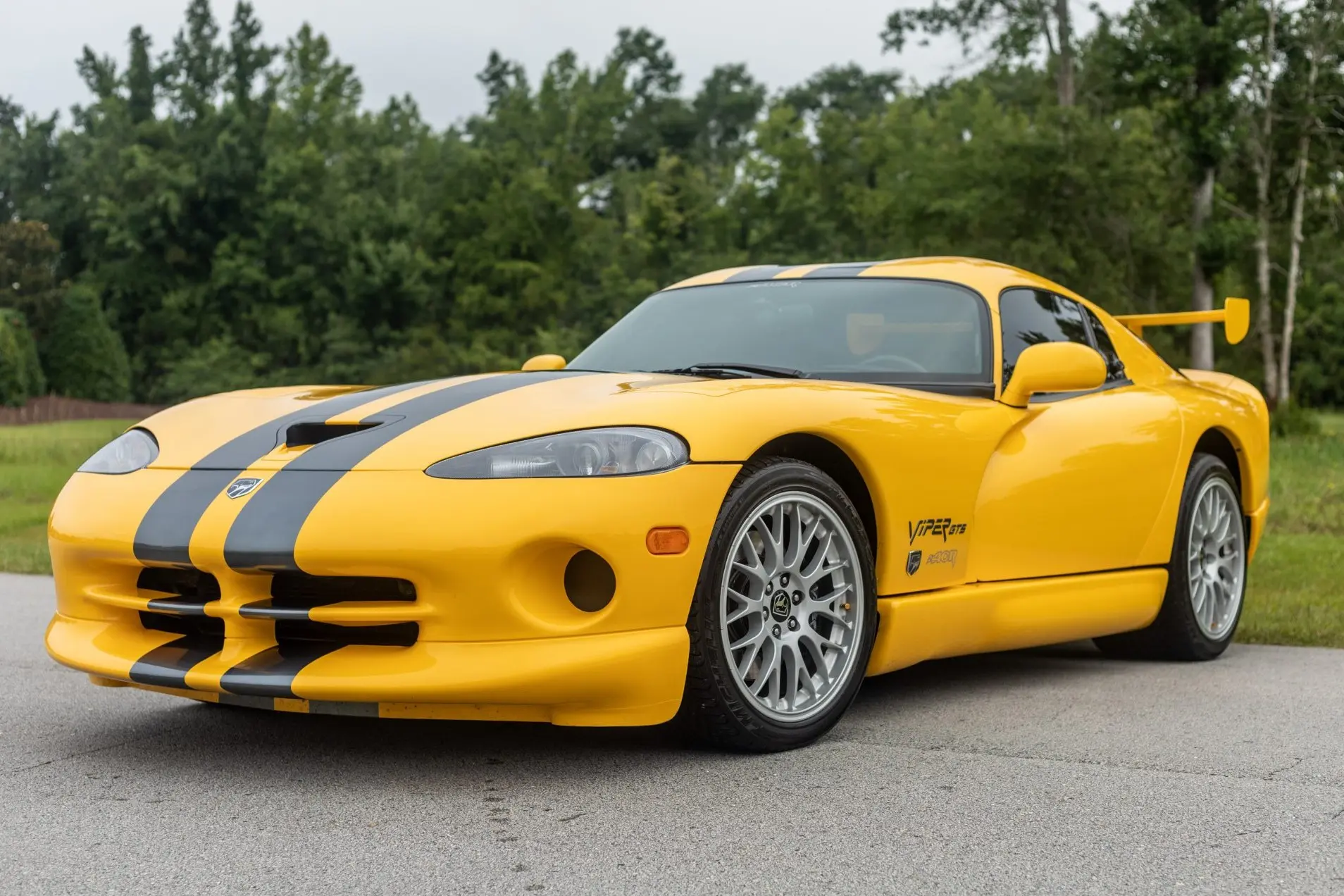 2001 Dodge Viper GTS