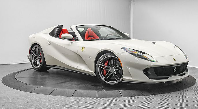 2022 Ferrari 812 GTS