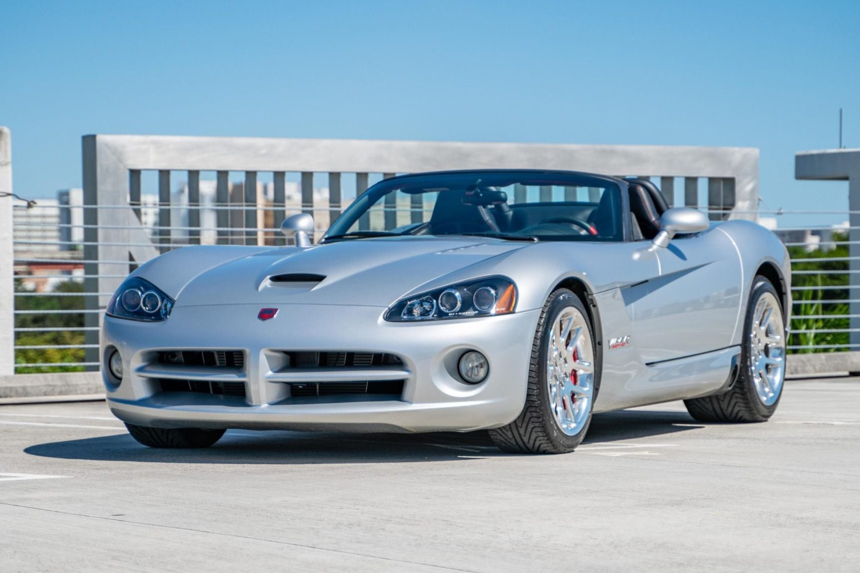 2005 Dodge Viper SRT-10 Roadster