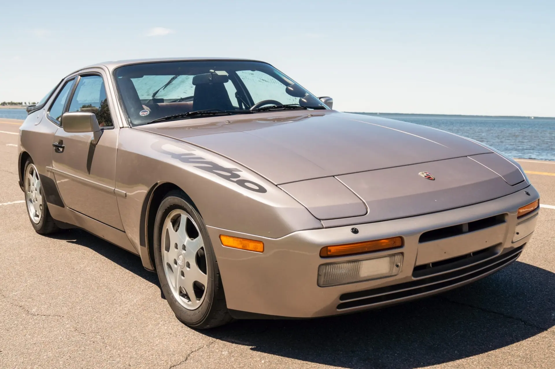 1988 Porsche 944