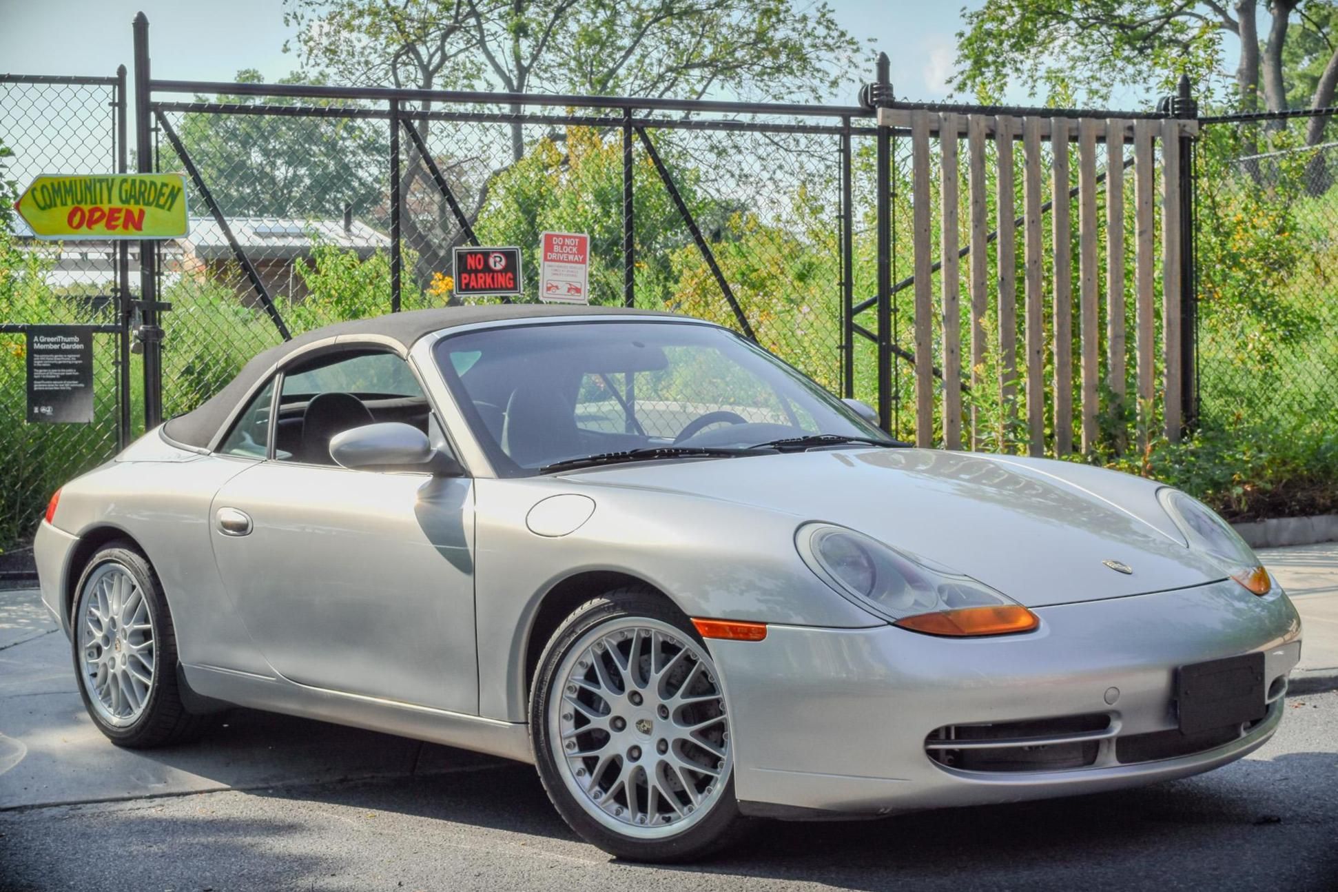 1999 Porsche 911 Carrera Cabriolet