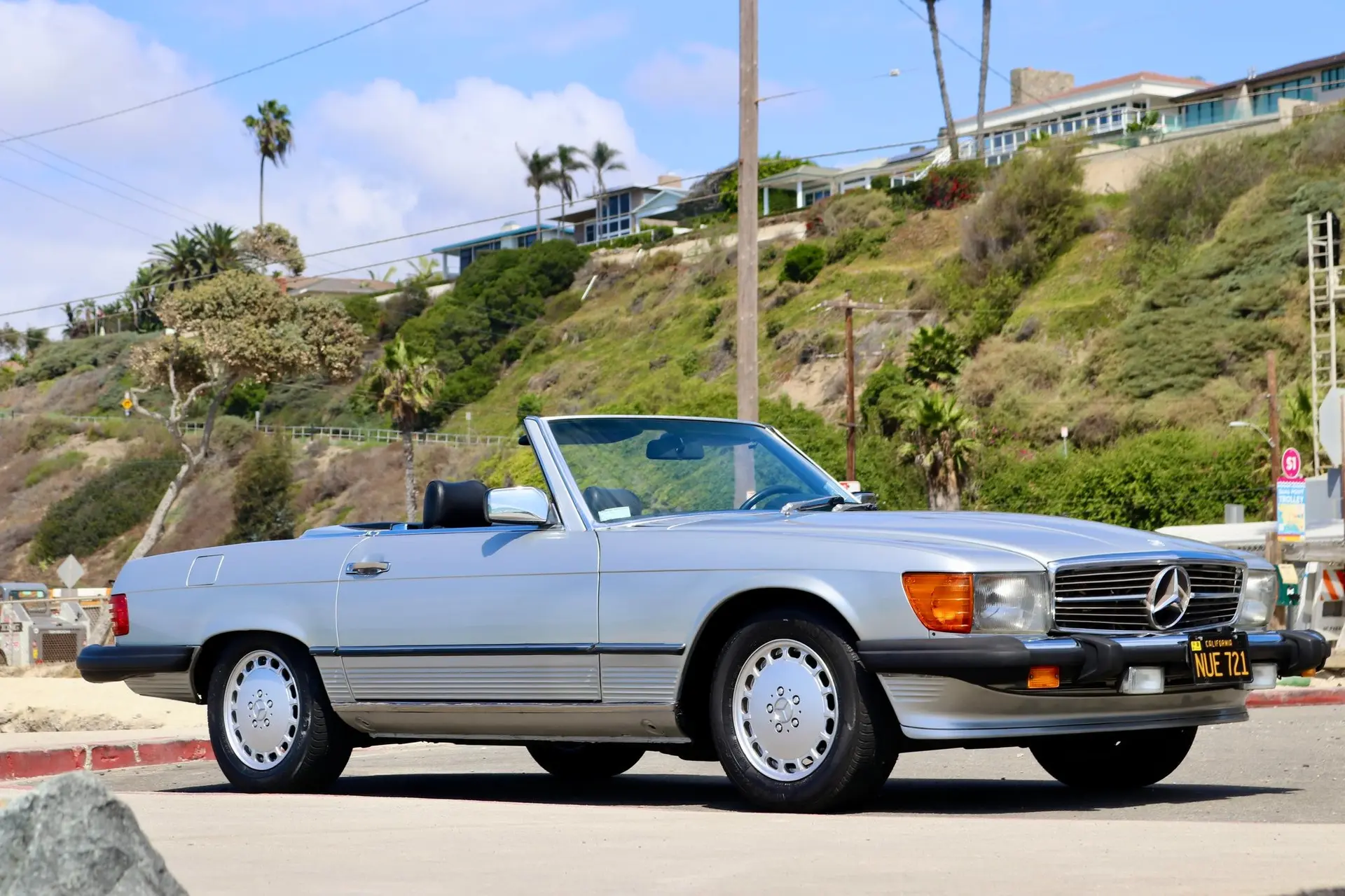 1988 Mercedes-Benz SL-Class 560SL