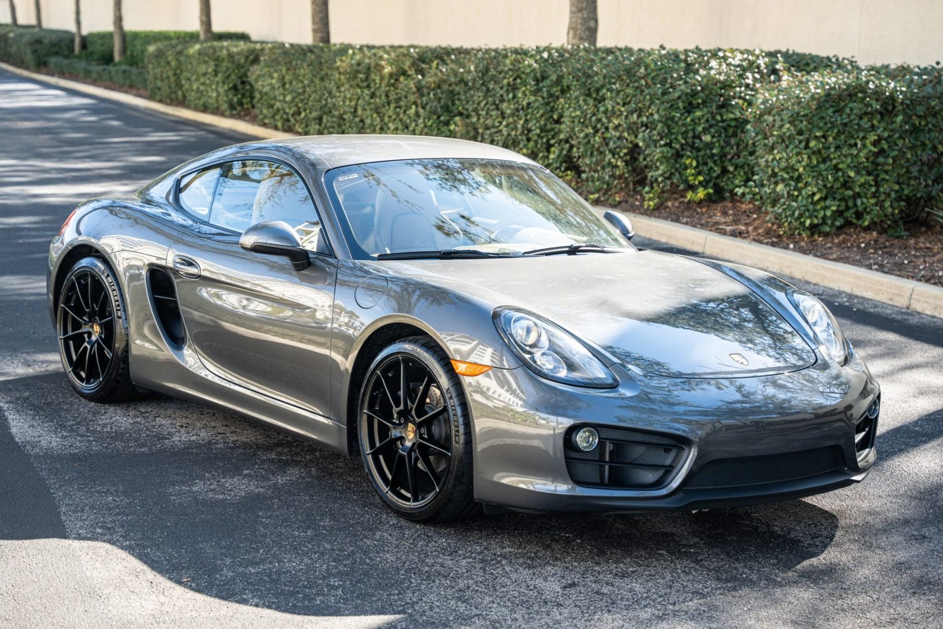 2016 Porsche Cayman