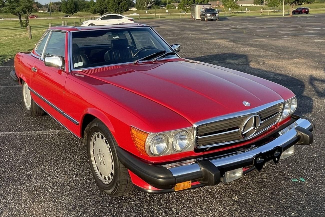 1988 Mercedes-Benz SL-Class 560SL