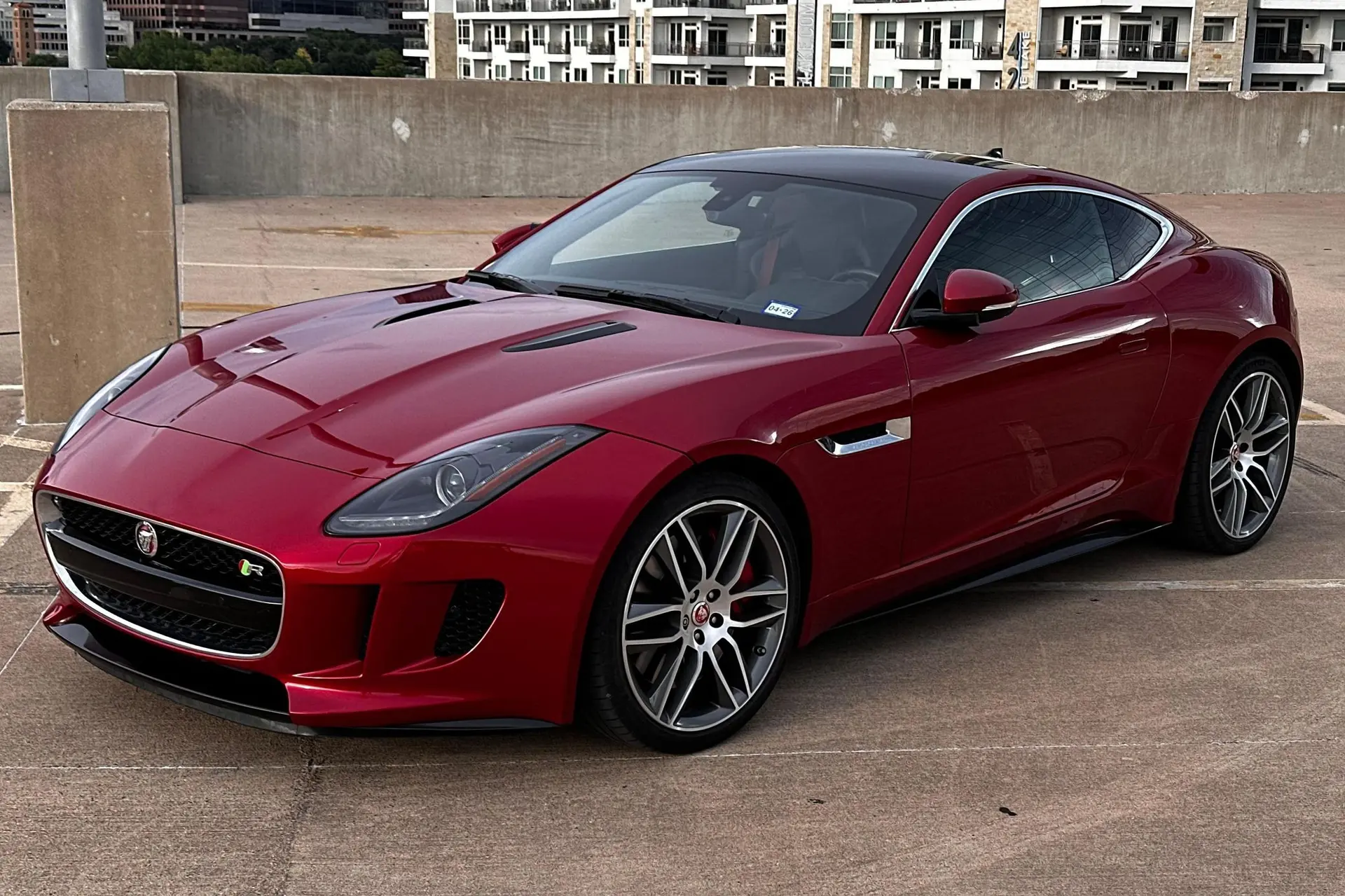 2015 Jaguar F-Type R Coupe