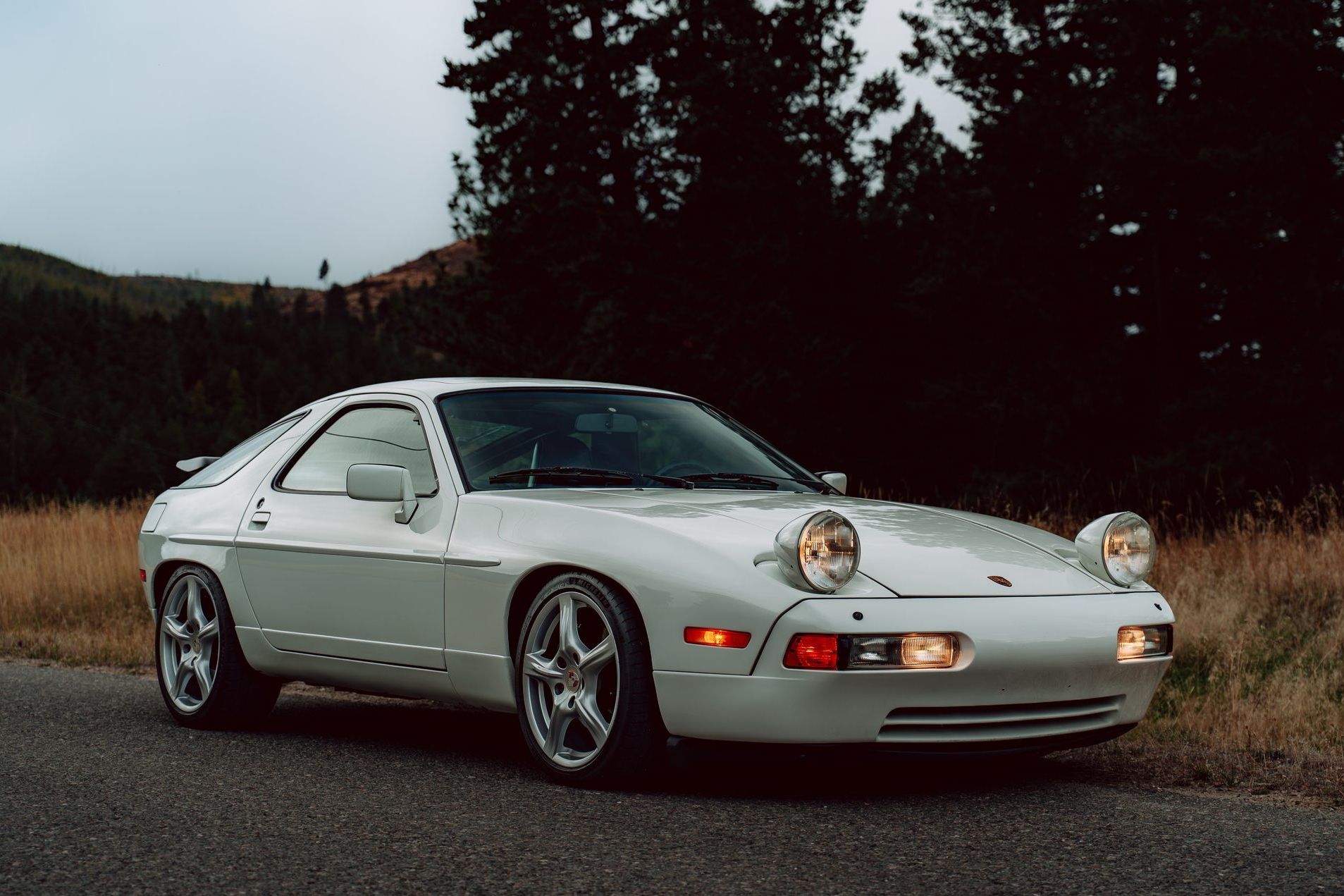 1987 Porsche 928 S4