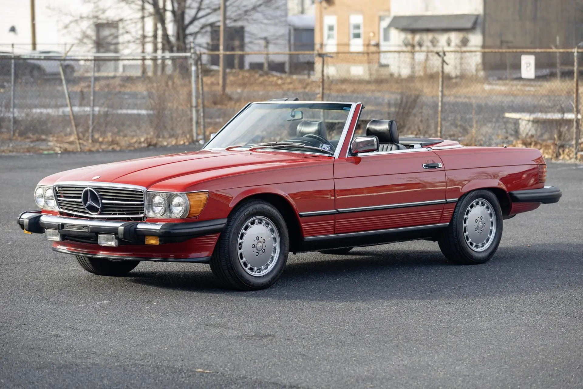 1987 Mercedes-Benz SL-Class 560SL