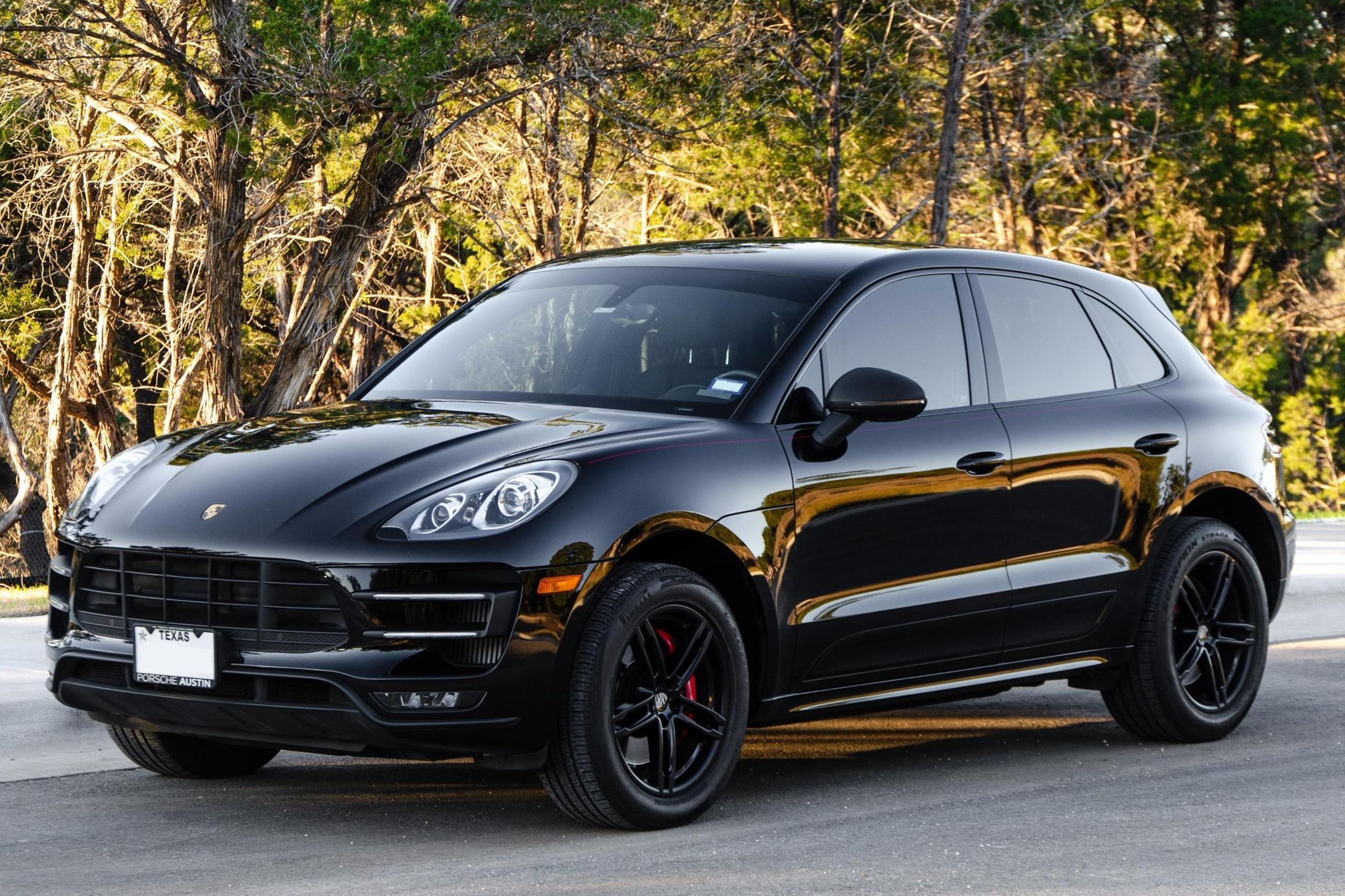 2016 Porsche Macan Turbo