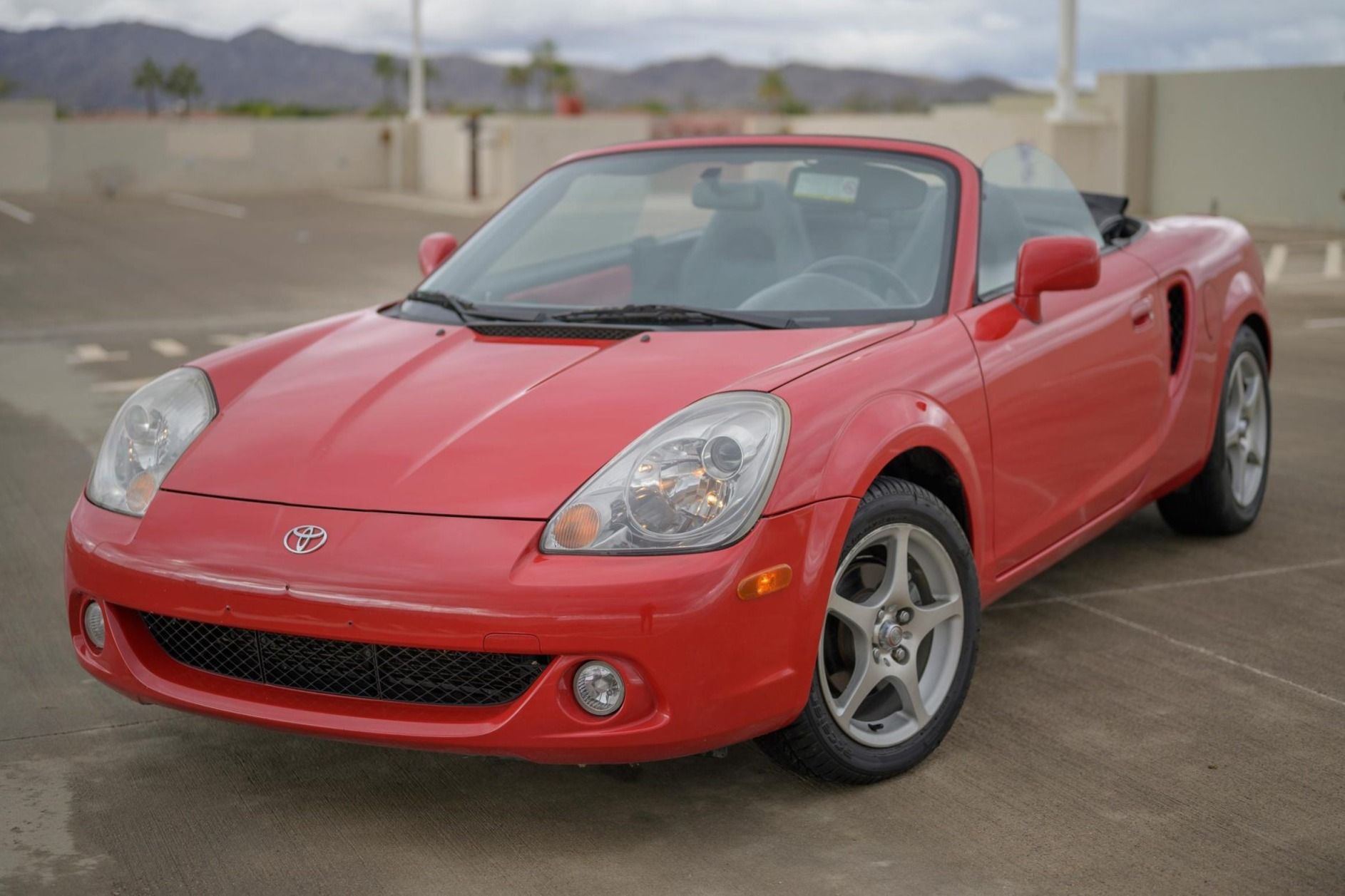 2004 Toyota MR2 Spyder
