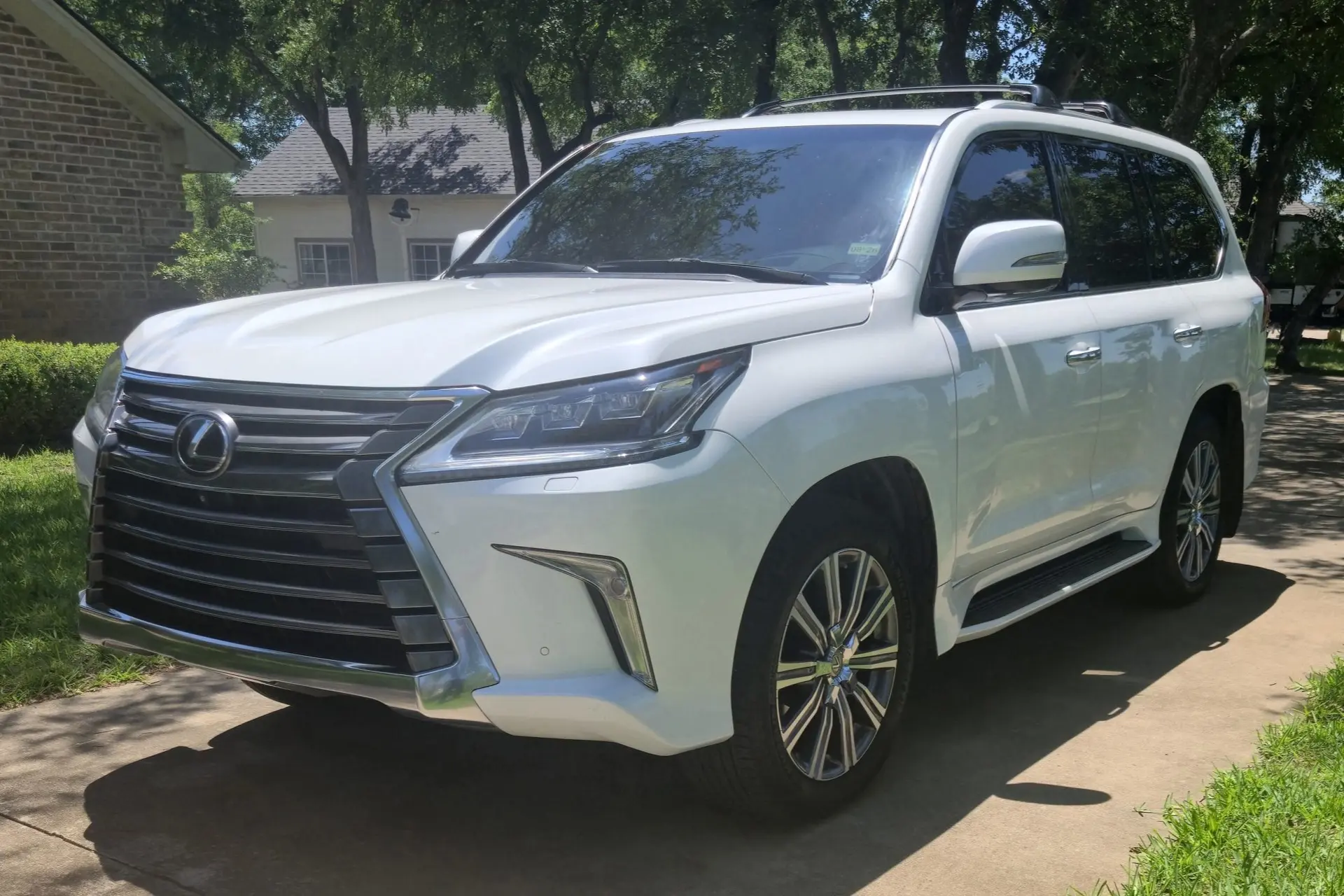 2017 Lexus LX