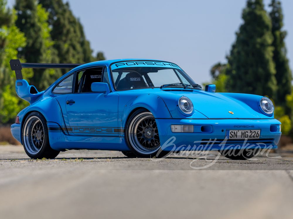 1990 Porsche 911 Carrera 4