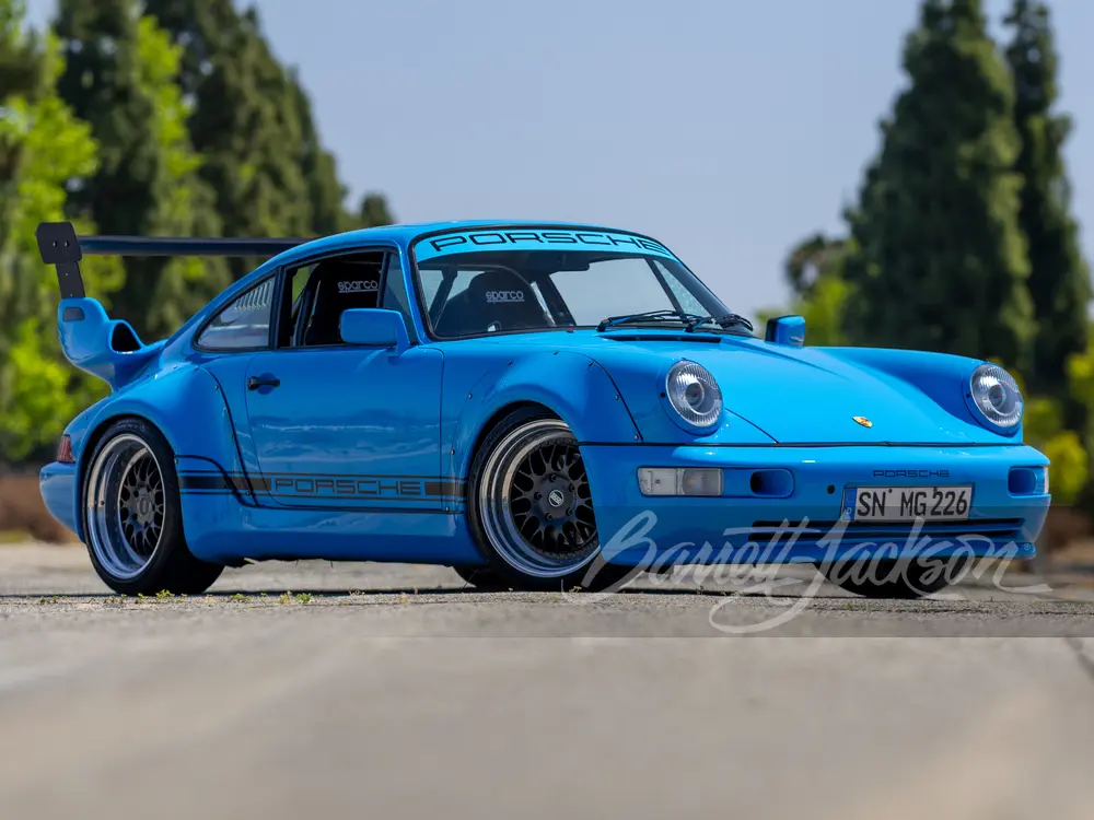 1990 Porsche 911 Carrera 4