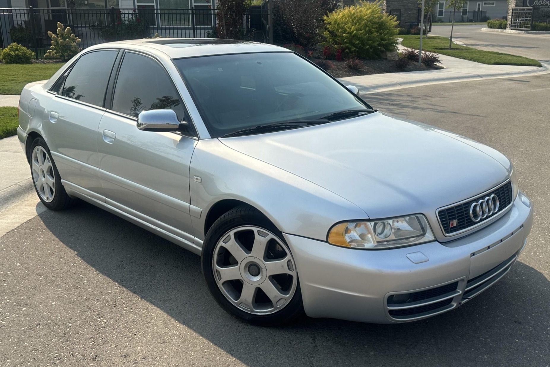 2000 Audi S4