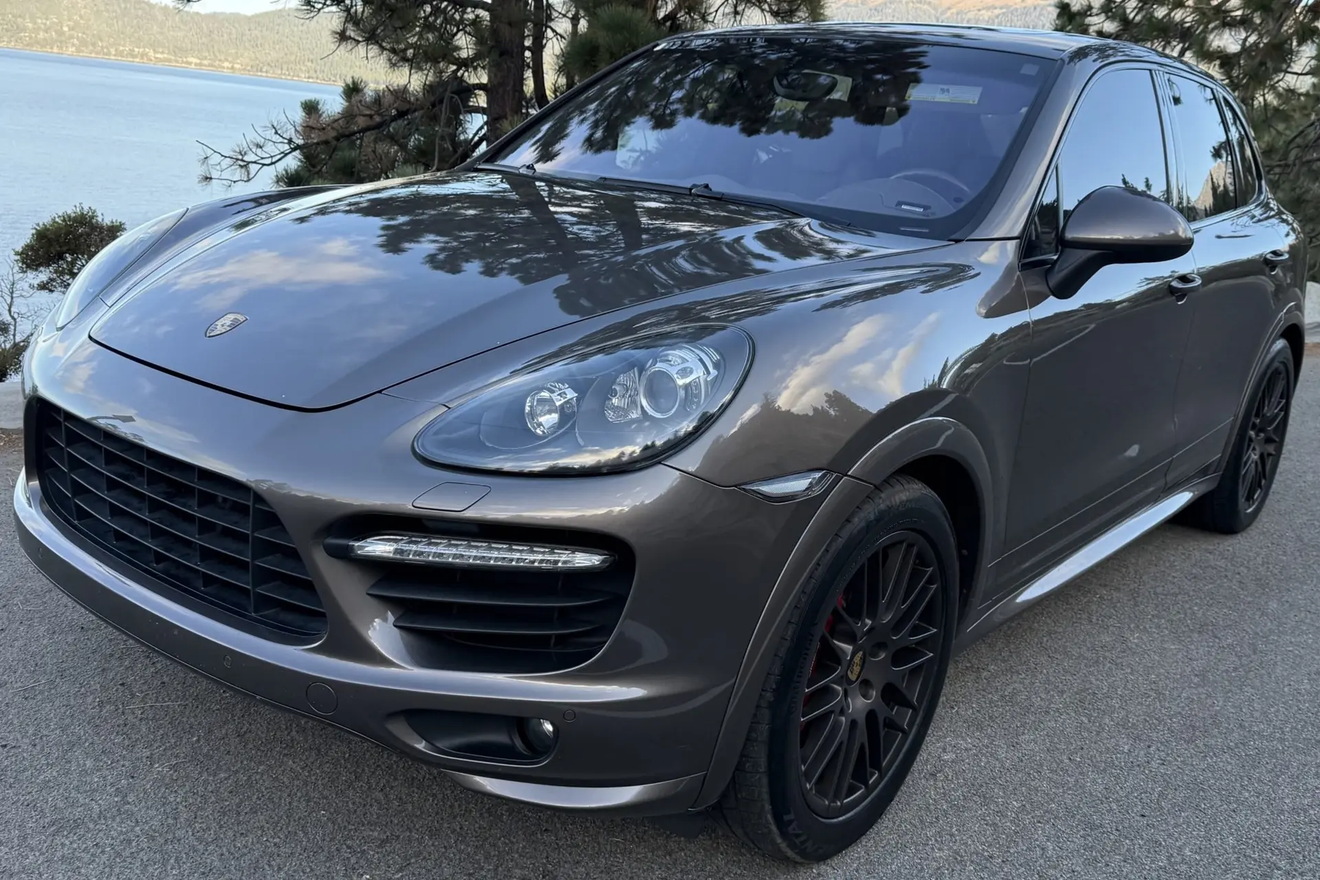 2013 Porsche Cayenne GTS