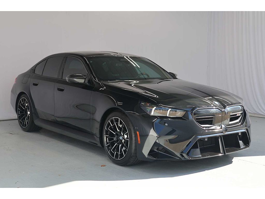 2026 BMW M5