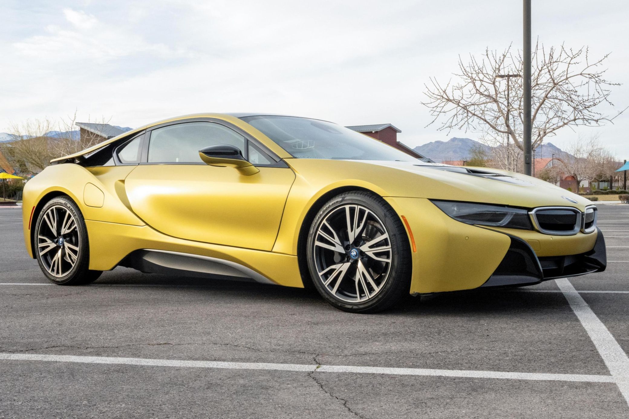 2017 BMW i8