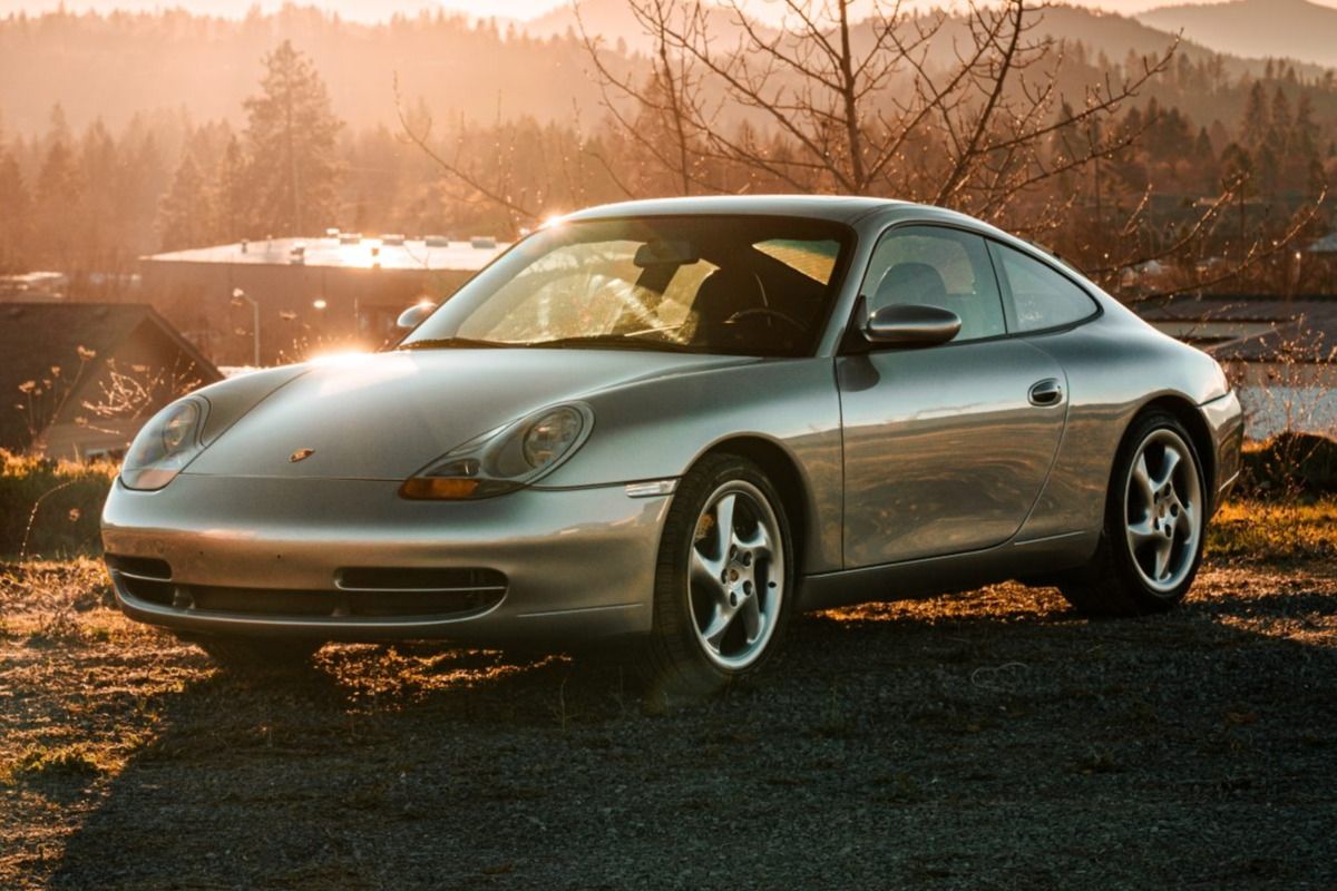 1999 Porsche 911 Carrera