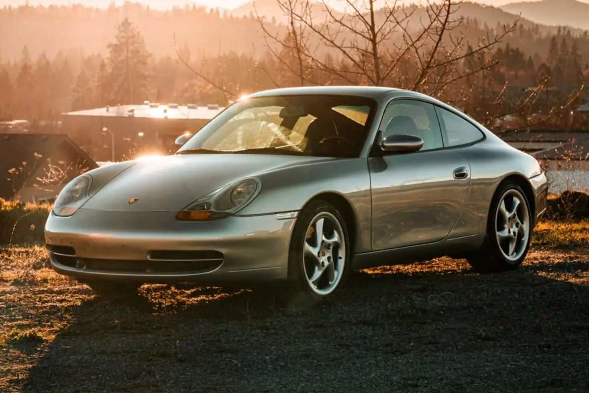 1999 Porsche 911 Carrera