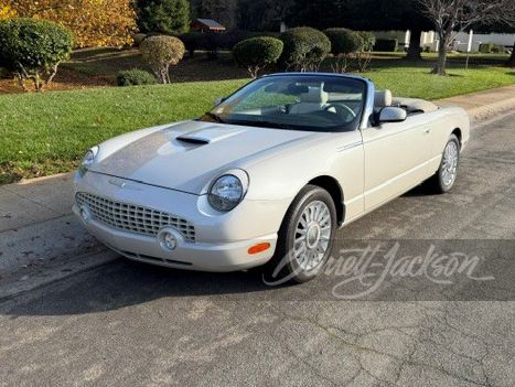 2005 Ford Thunderbird