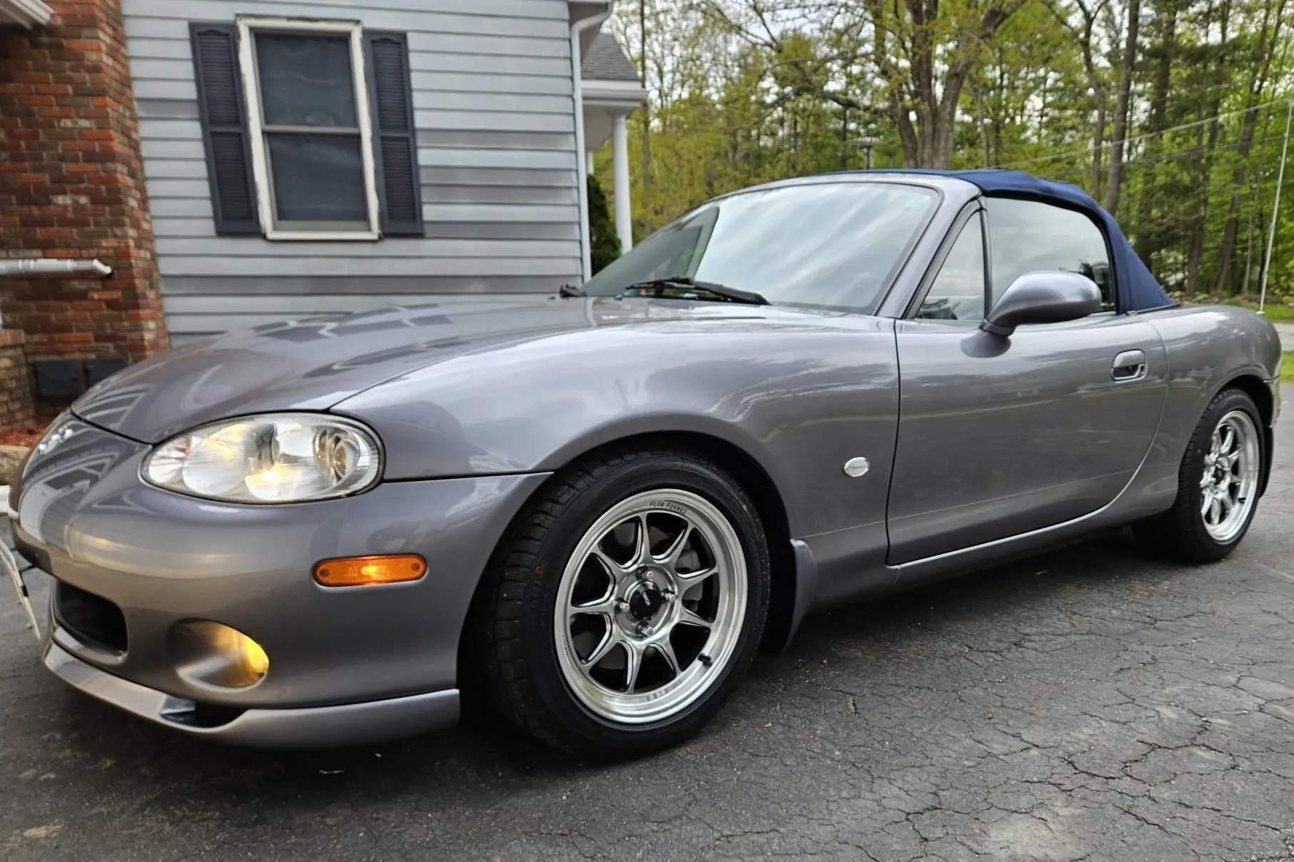 2003 Mazda MX-5 Miata