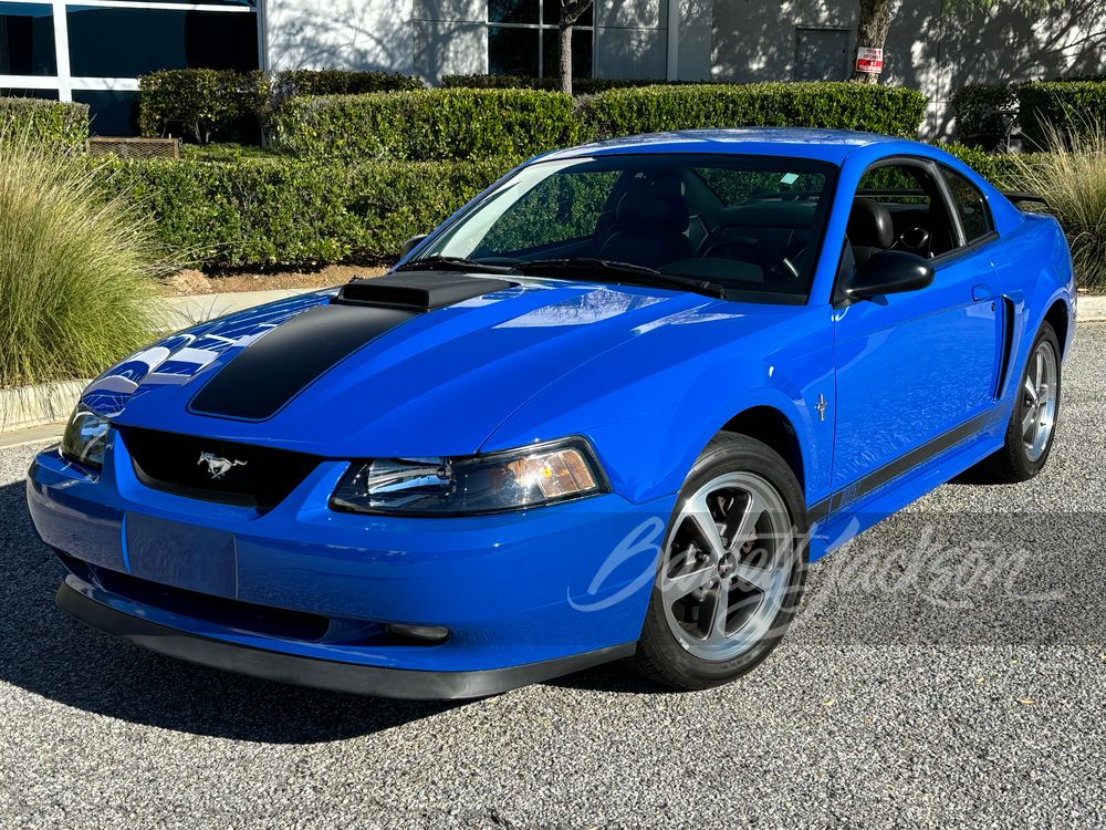 2003 Ford Mustang Mach 1