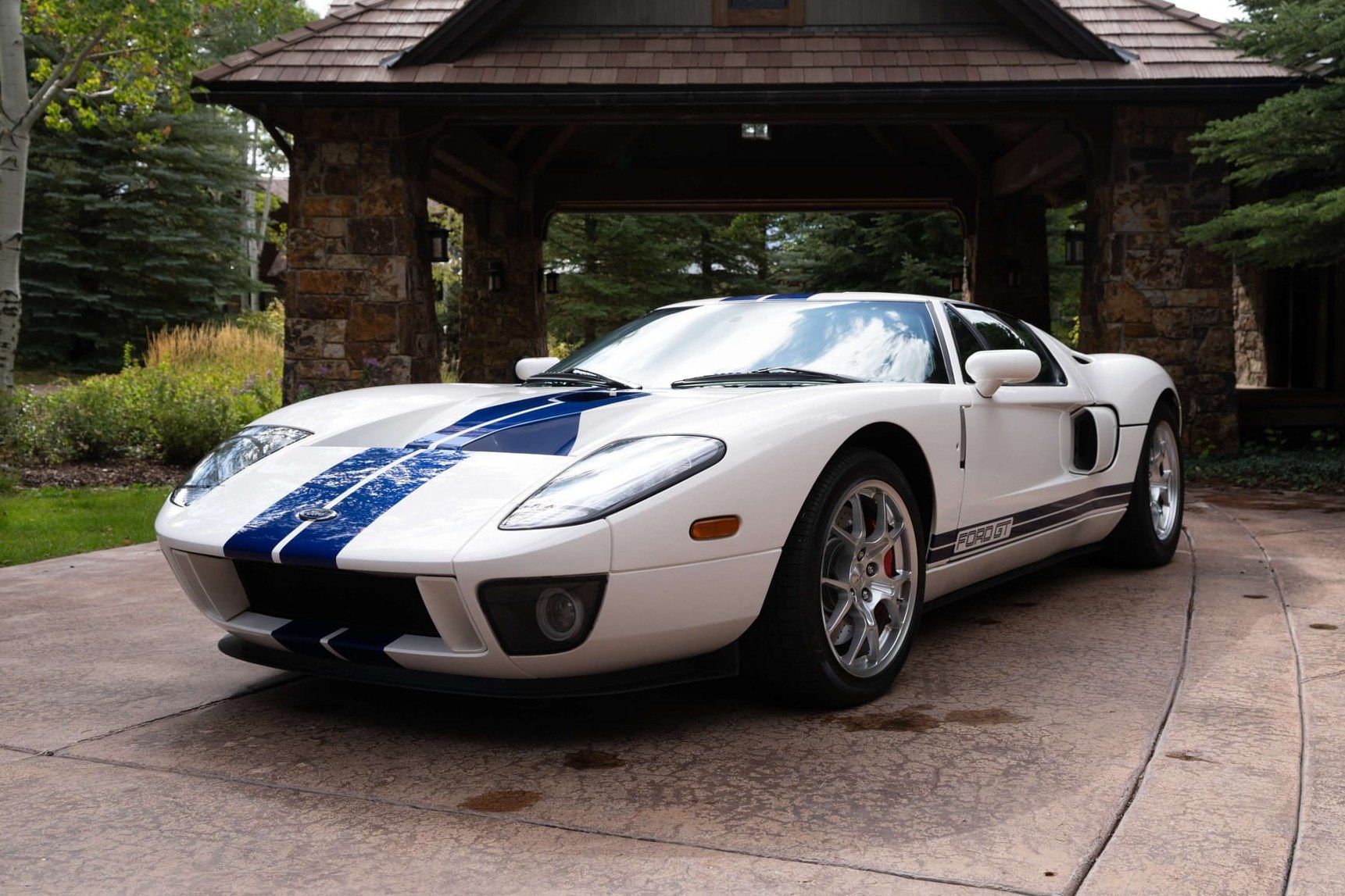 2005 Ford GT