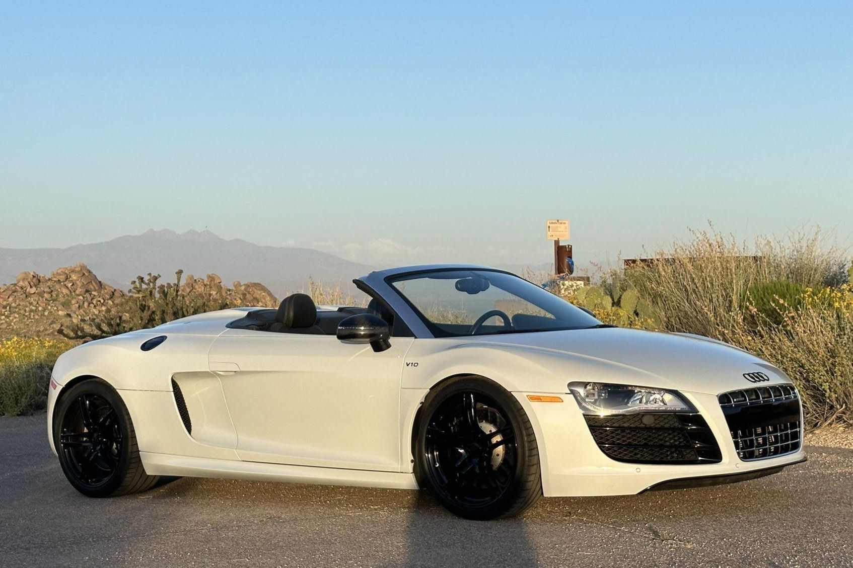 2011 Audi R8 V10