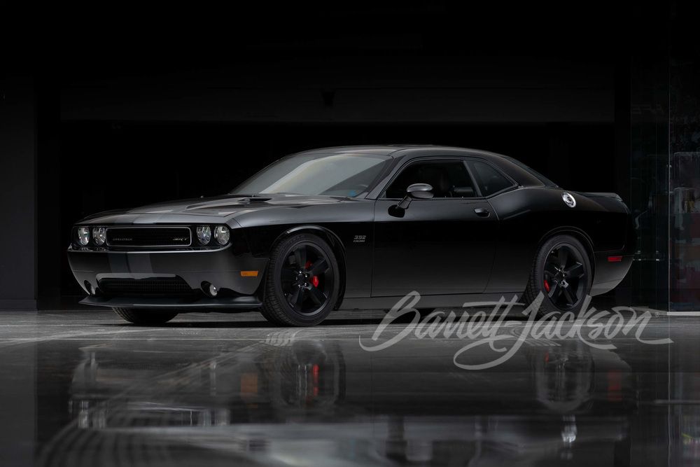 2011 Dodge Challenger SRT8