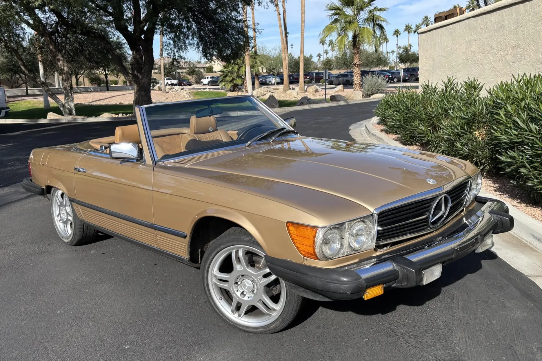 1984 Mercedes-Benz SL-Class