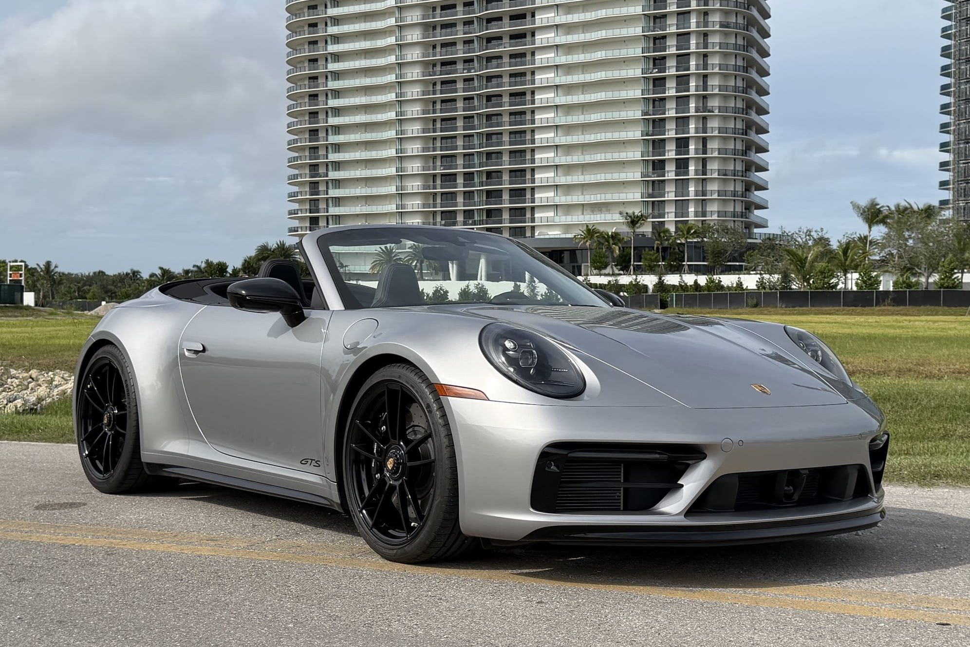 2022 Porsche 911 Carrera 4 GTS Cabriolet