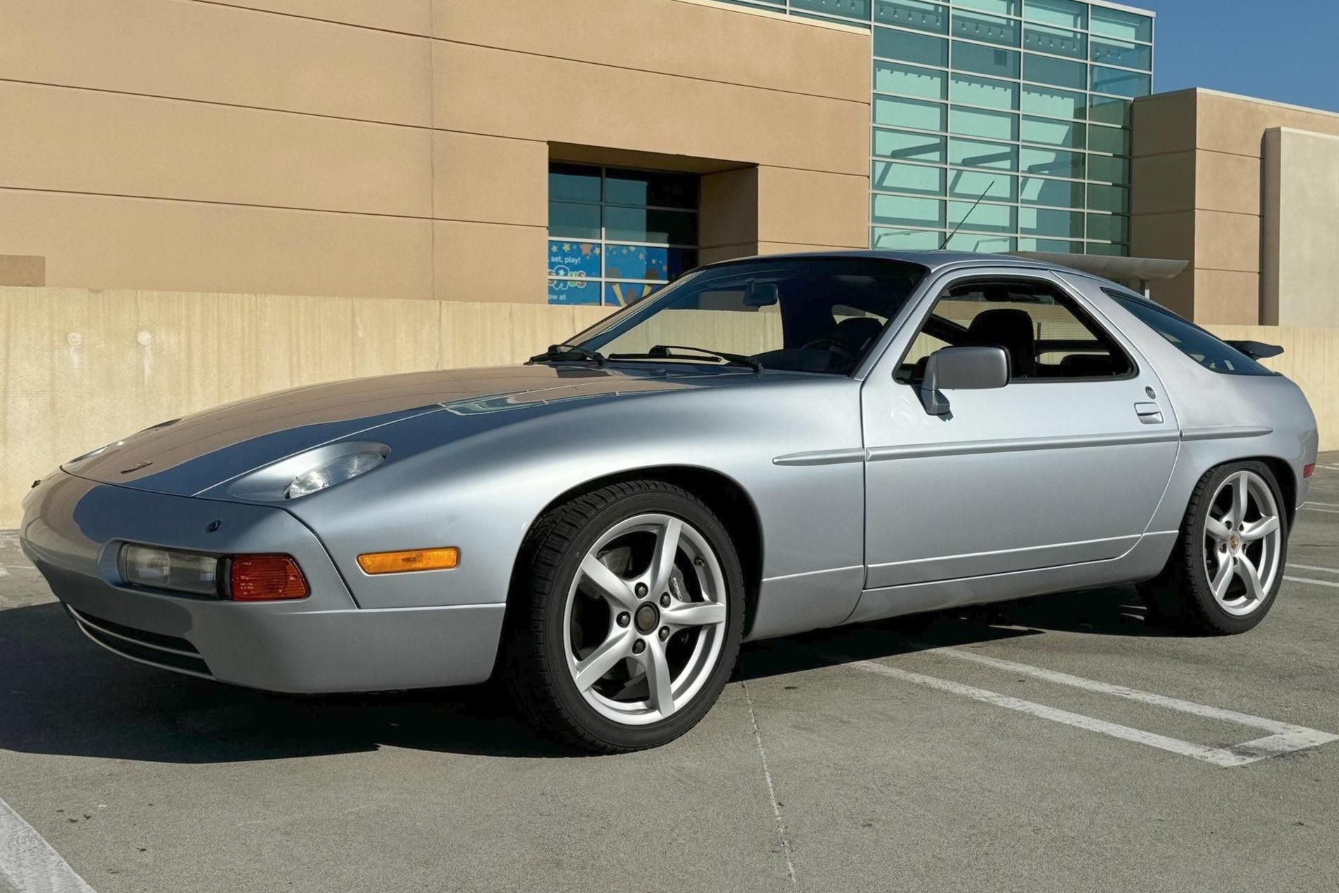 1991 Porsche 928 S4