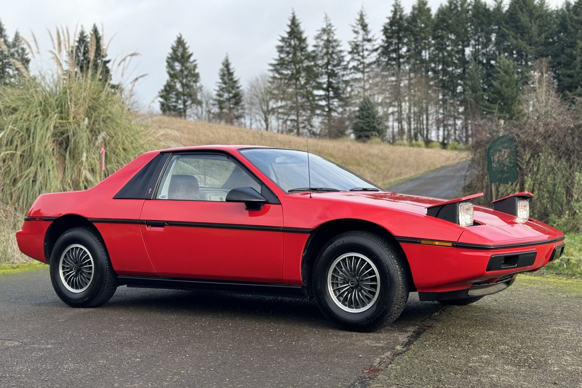 1985 Pontiac Fiero
